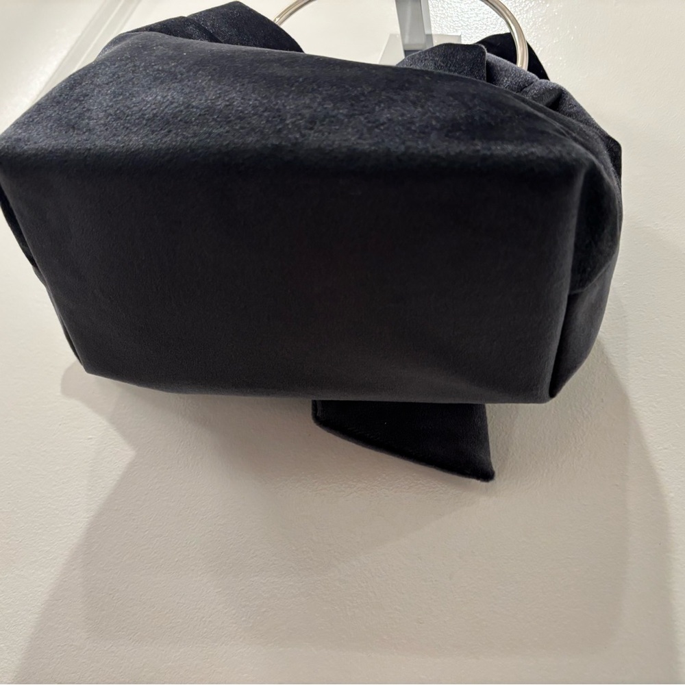 NWT House of Harlow 1960 Black Bow Clutch/Crossbody - Picture 3 of 7